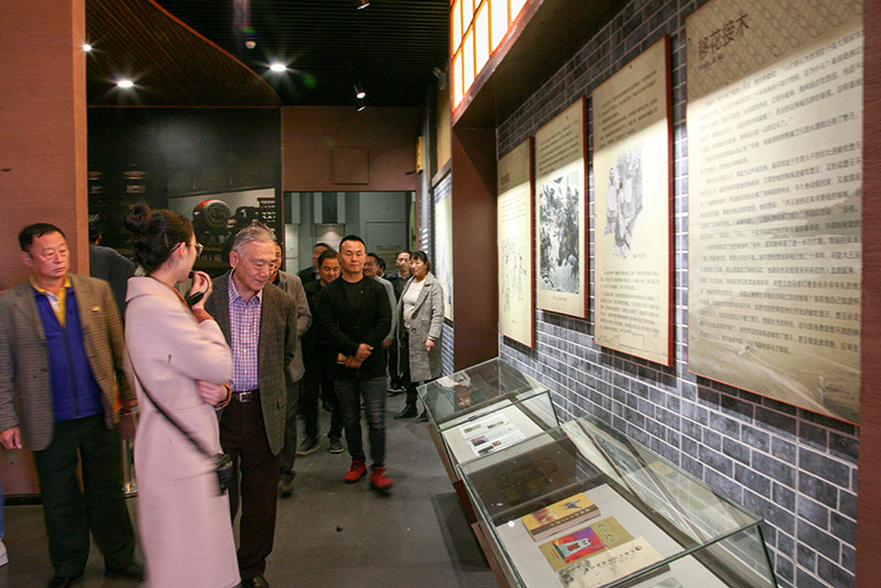 王治国一行来潢川参观黄国故城和花木产业 王治国一行来潢川参观黄国故城和花木产业