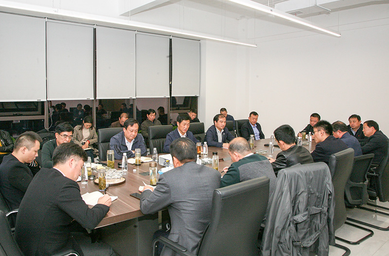 潢川县召开潢河三期治理工程会议