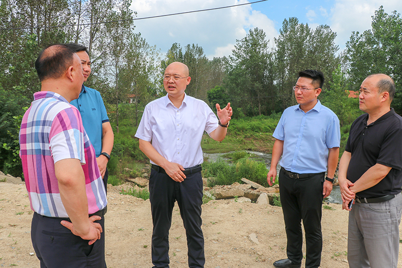 赵军伟调研防汛工作 赵军伟调研防汛工作