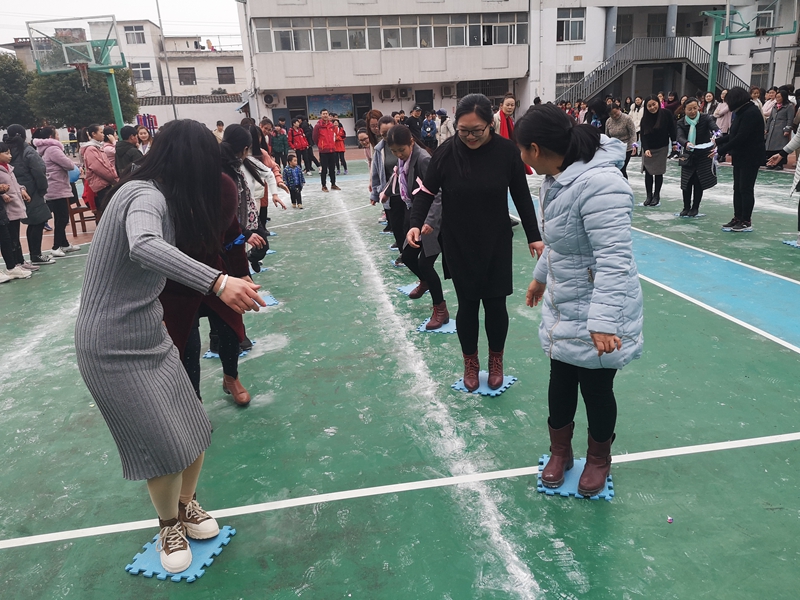 运动会现场.jpg 运动会现场.jpg