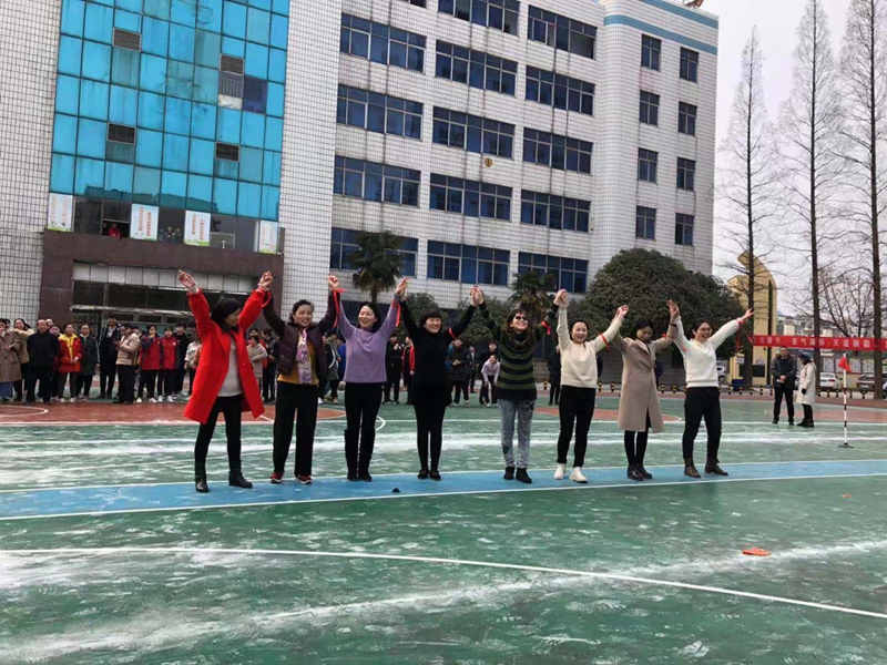 比赛获奖三.jpg 比赛获奖三.jpg