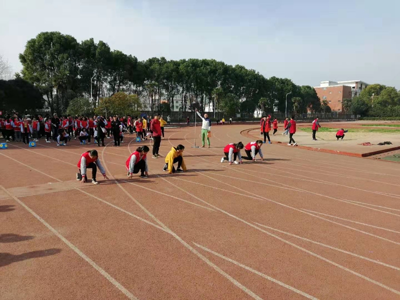 比赛现场2.jpg 比赛现场2.jpg