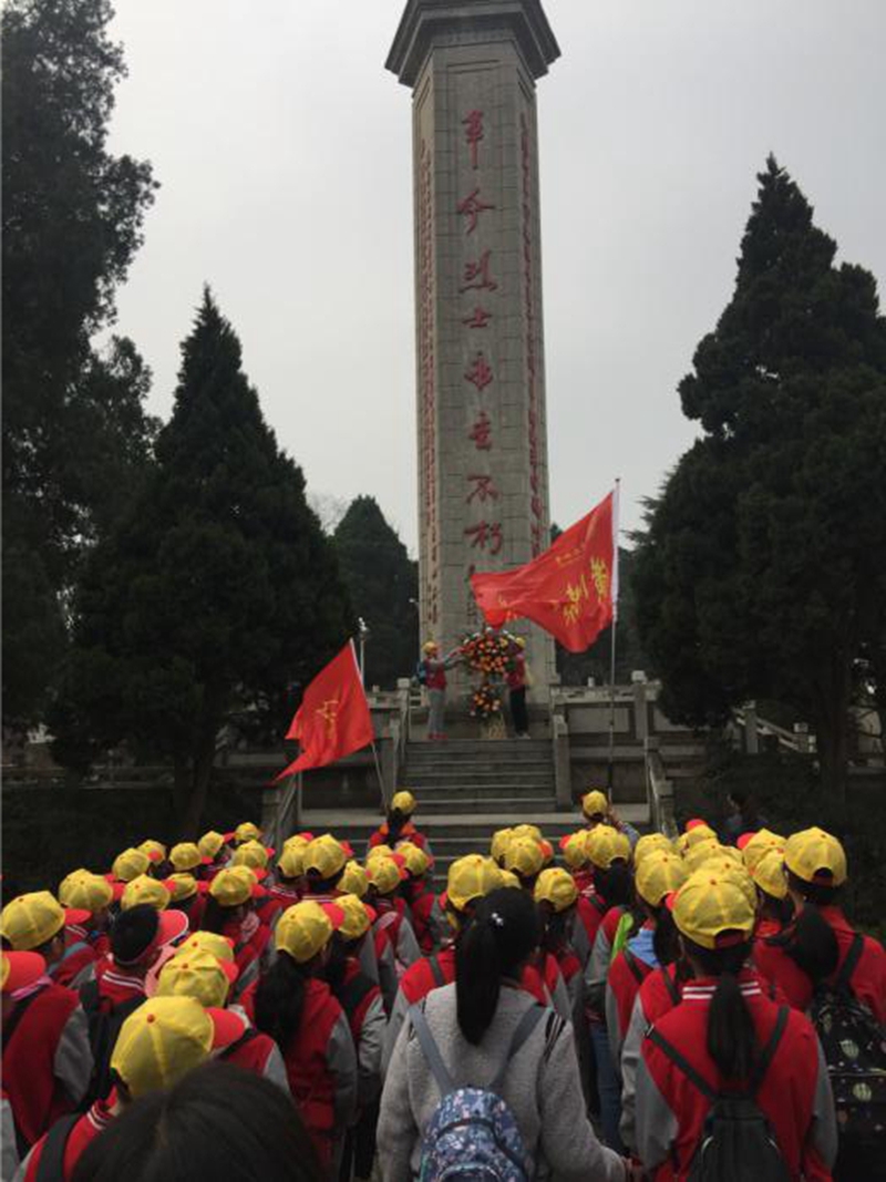 图片2.jpg 图片2.jpg