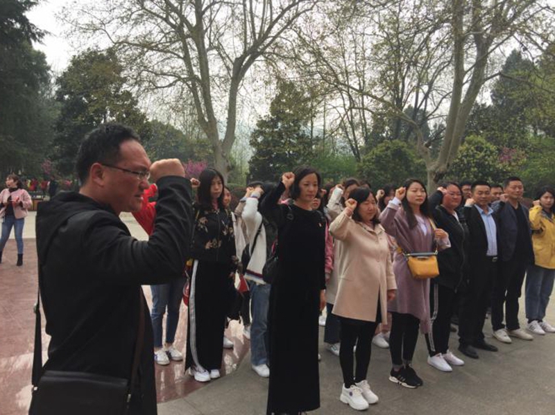 图片4.jpg 图片4.jpg