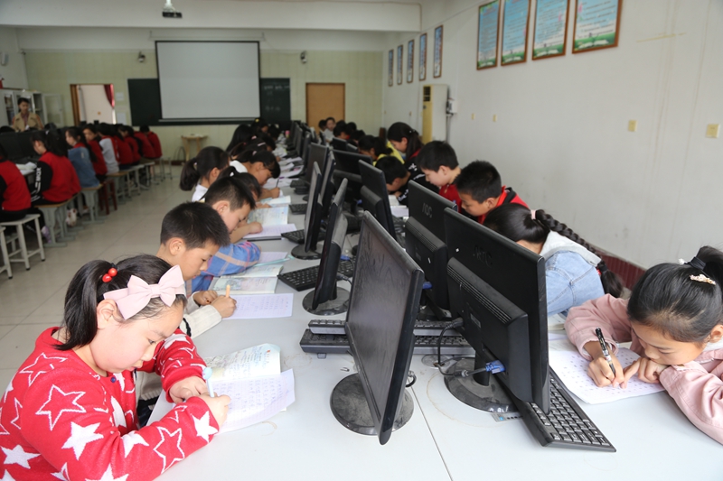 IMG_2828wps图片.JPG
