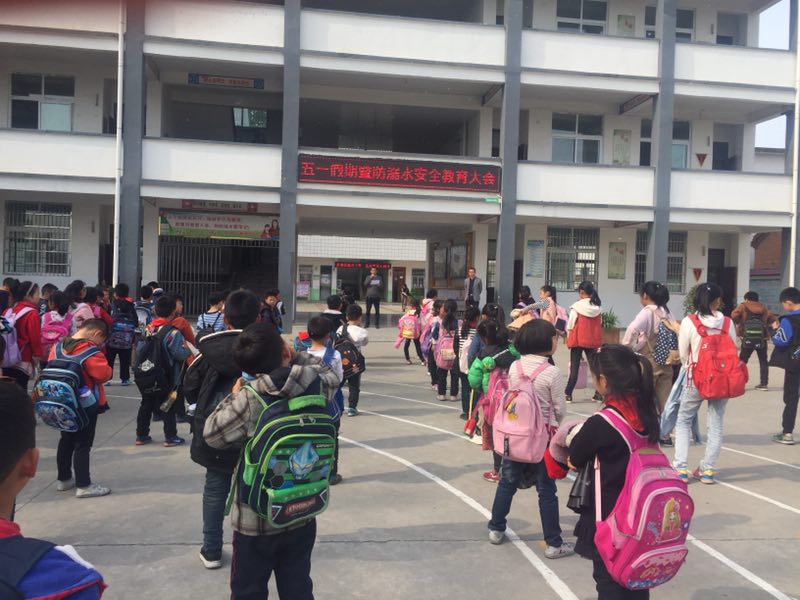 余店小学2.jpg 余店小学2.jpg