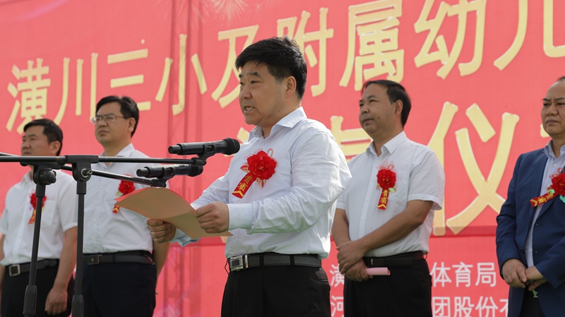 李县长.JPG