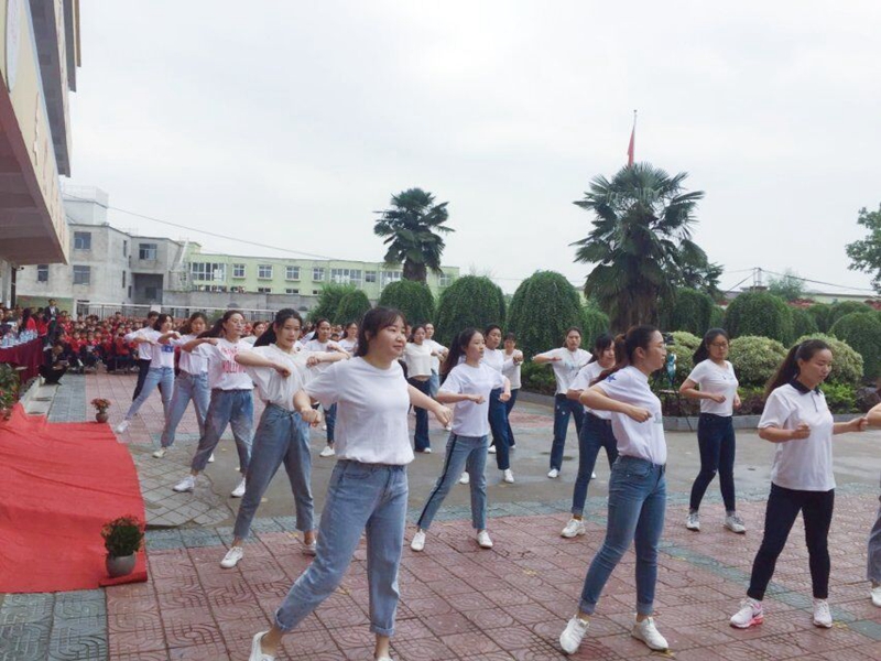 QQ图片20190530181900.jpg QQ图片20190530181900.jpg
