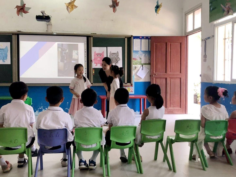 七小幼儿园结对帮扶活动二.jpg 七小幼儿园结对帮扶活动二.jpg