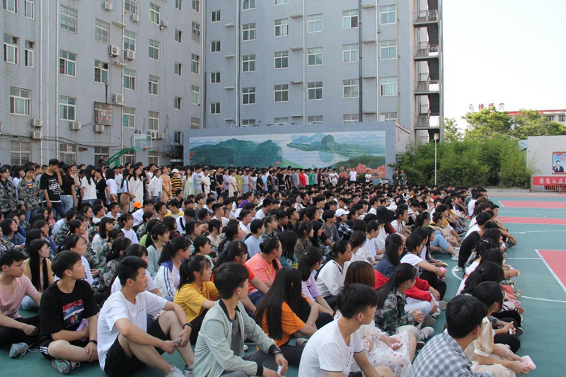 图片8.jpg 图片8.jpg