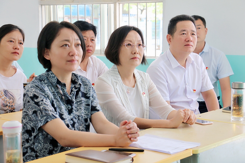 0905_4.jpg 0905_4.jpg