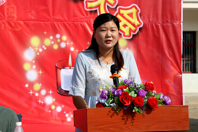 获奖代表 (2).JPG