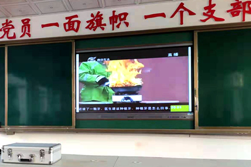 消防知识讲座进行中..jpg 消防知识讲座进行中..jpg