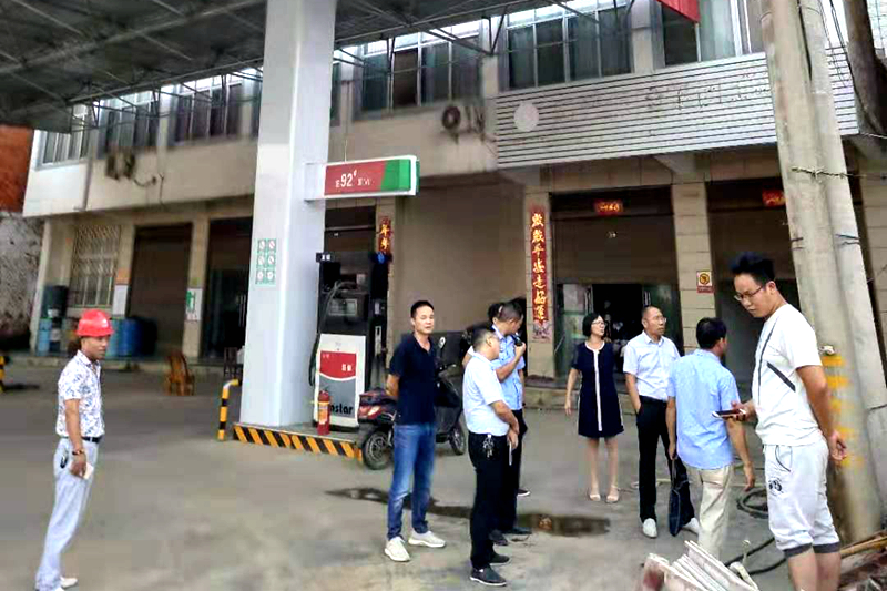 活动图片 (2).jpg 活动图片 (2).jpg