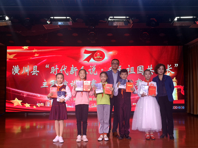 2合影.jpg 2合影.jpg