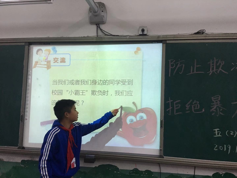 46de812cb99242549c3a5f318554f69.jpg