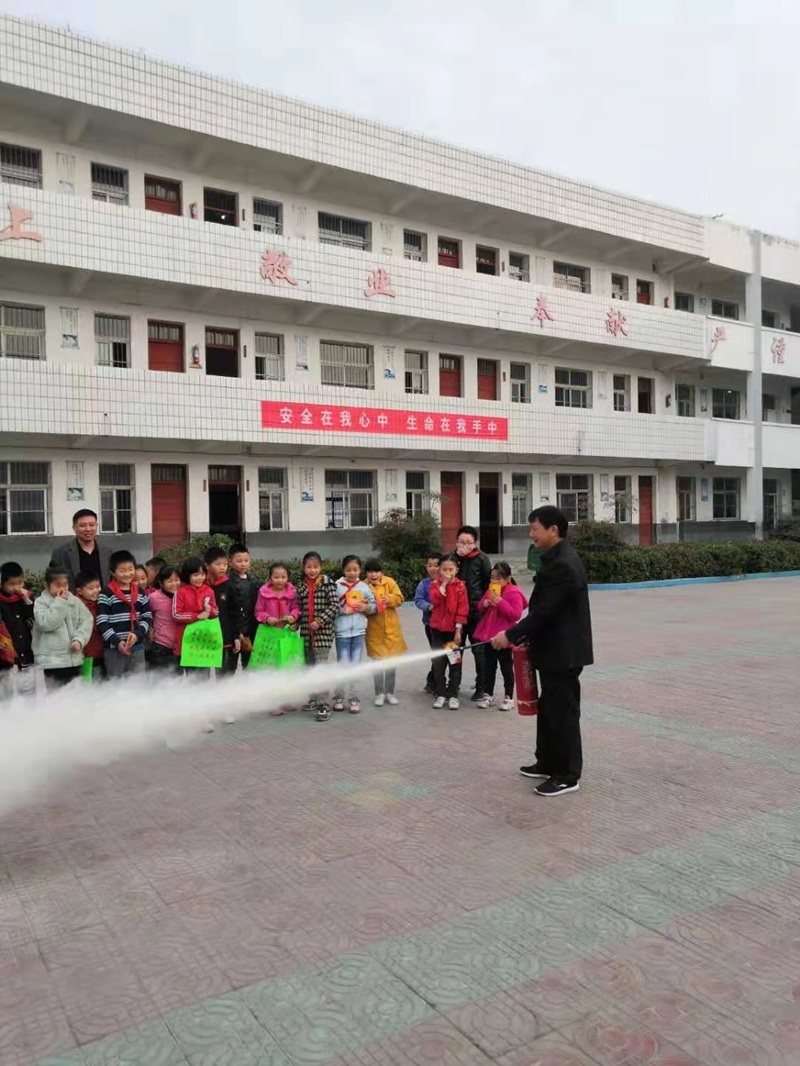活动图片1 (4).jpg 活动图片1 (4).jpg