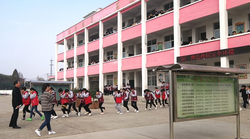 4.jpg 4.jpg