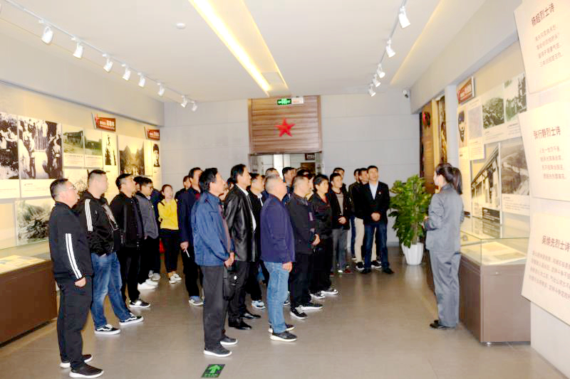 图片4.jpg 图片4.jpg