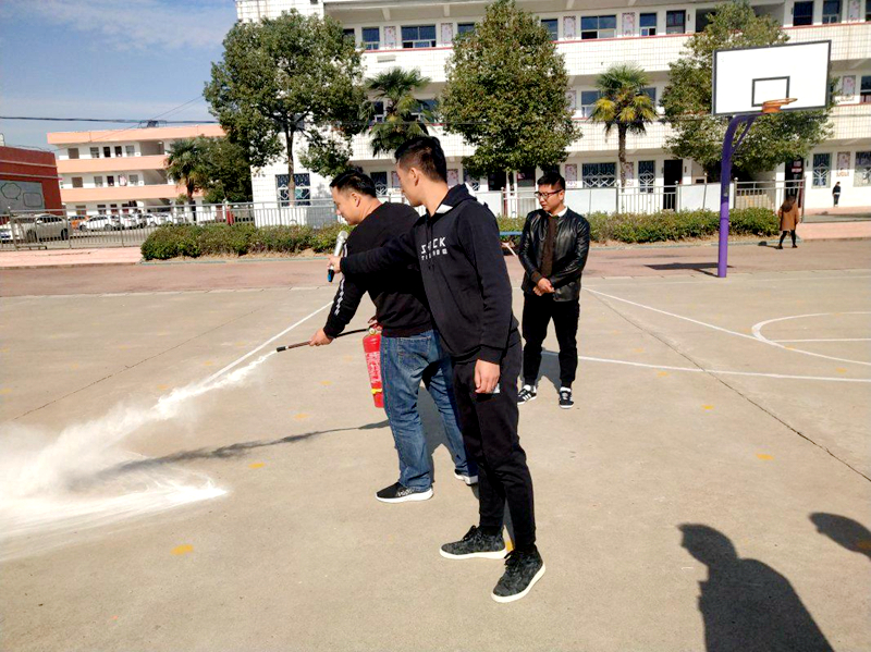 图片4.jpg 图片4.jpg