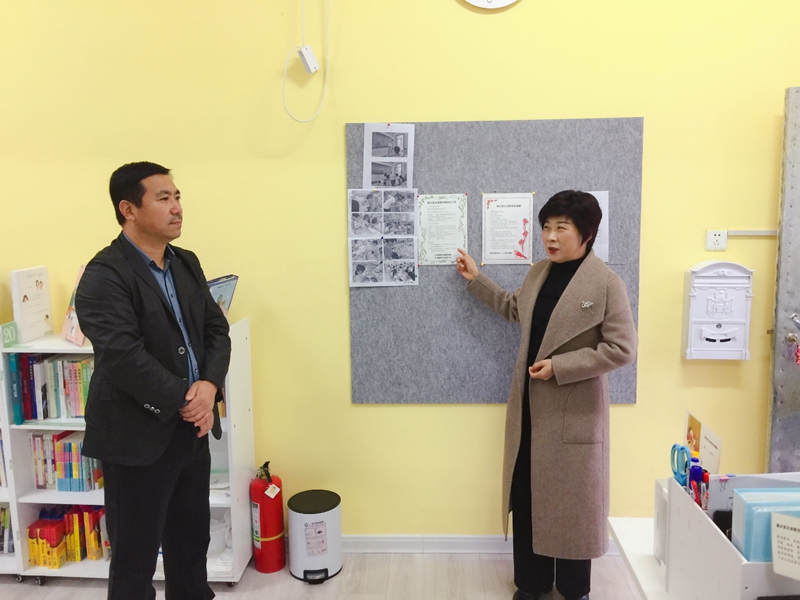 余店“蒲公英”图书馆.jpg 余店“蒲公英”图书馆.jpg