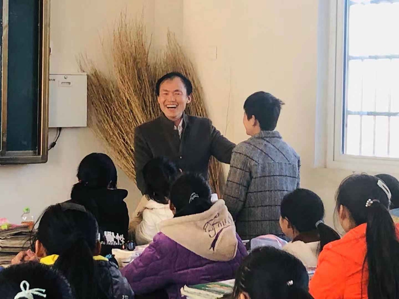 图片4.jpg 图片4.jpg