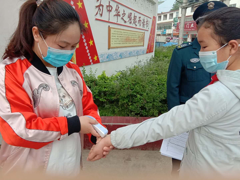 入校体温监测2.jpg 入校体温监测2.jpg