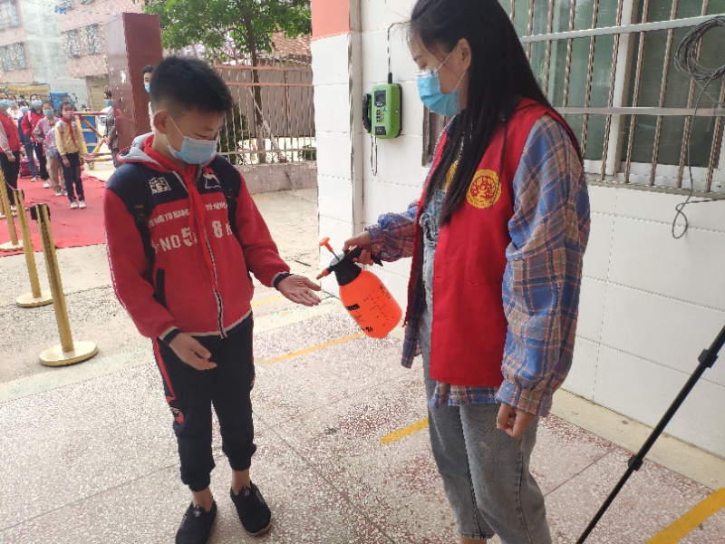 图片18.jpg 图片18.jpg