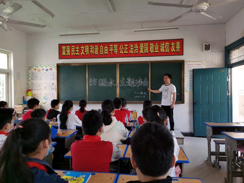 图片2.jpg 图片2.jpg
