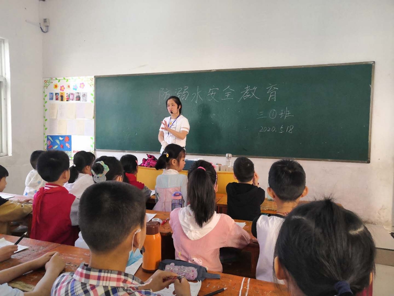 图片4.jpg 图片4.jpg