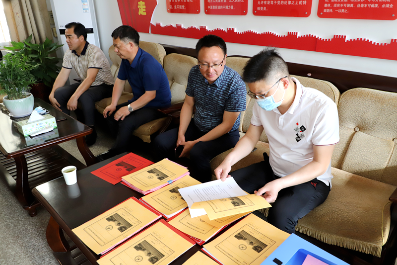 图片2.png 图片2.png