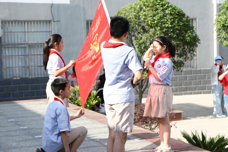 图片5.jpg 图片5.jpg