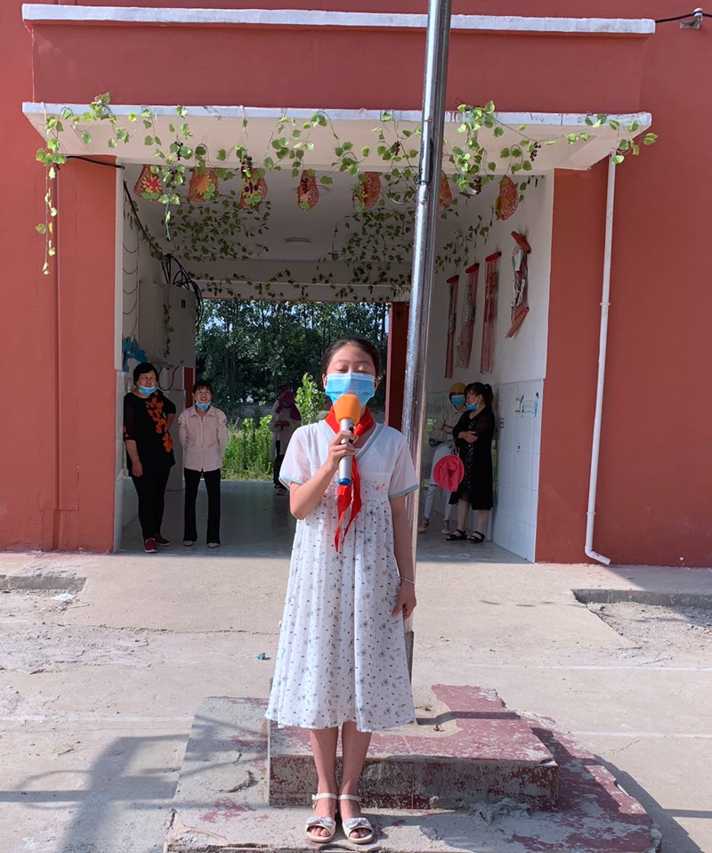 黄湖小召展开“珍爱生命，预防溺水”国旗下的讲话活动7.jpg