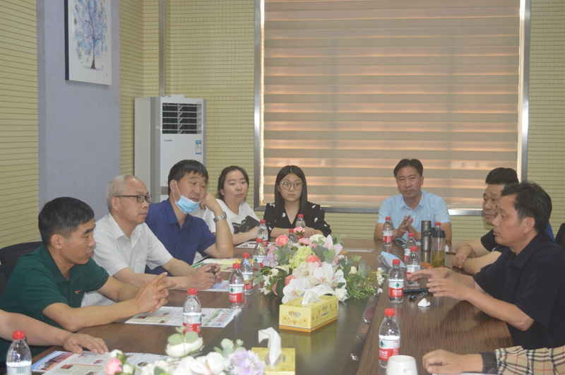 10调研双方交流.JPG