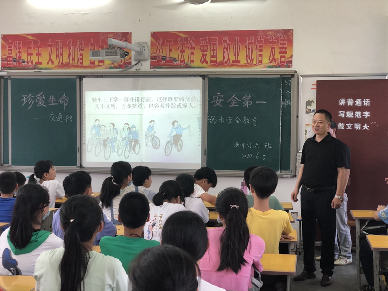 51176b7e064664591222bd4db511266.jpg 51176b7e064664591222bd4db511266.jpg