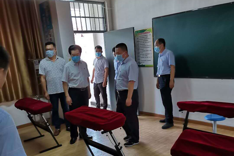 图片 4.png 图片 4.png