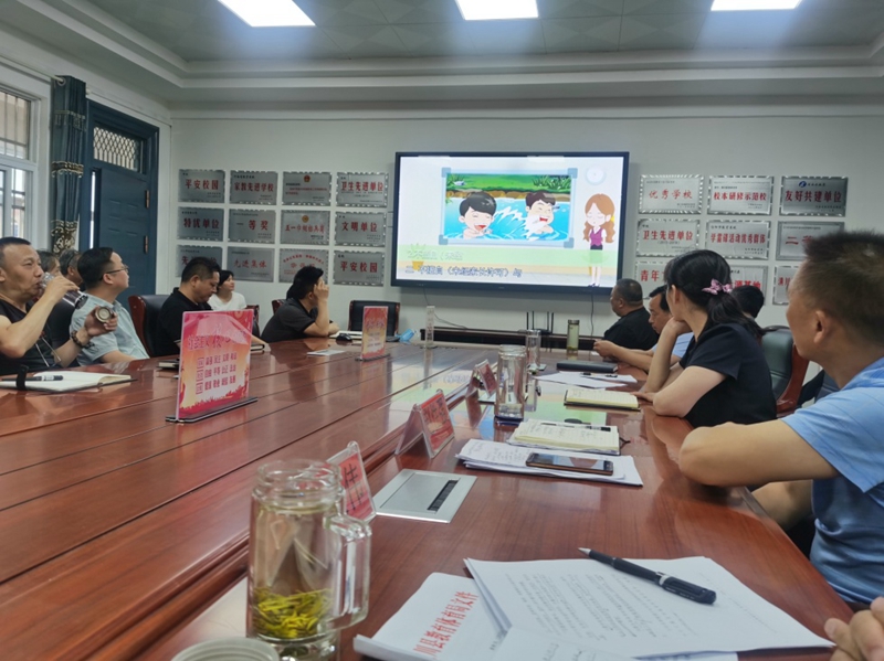 图片3.jpg 图片3.jpg