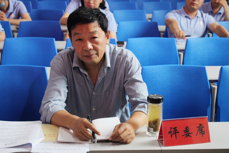 马启运.jpg 马启运.jpg