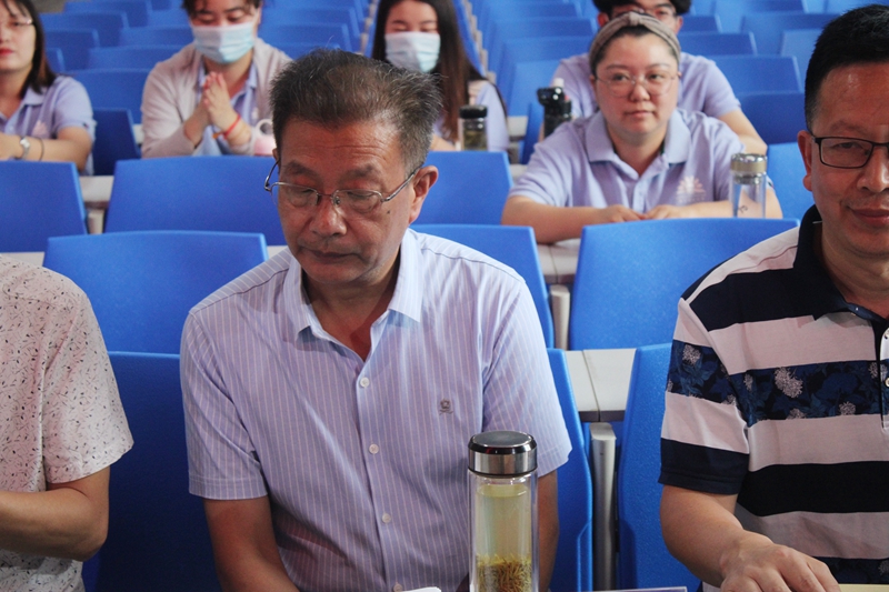 肖嗣民.jpg 肖嗣民.jpg