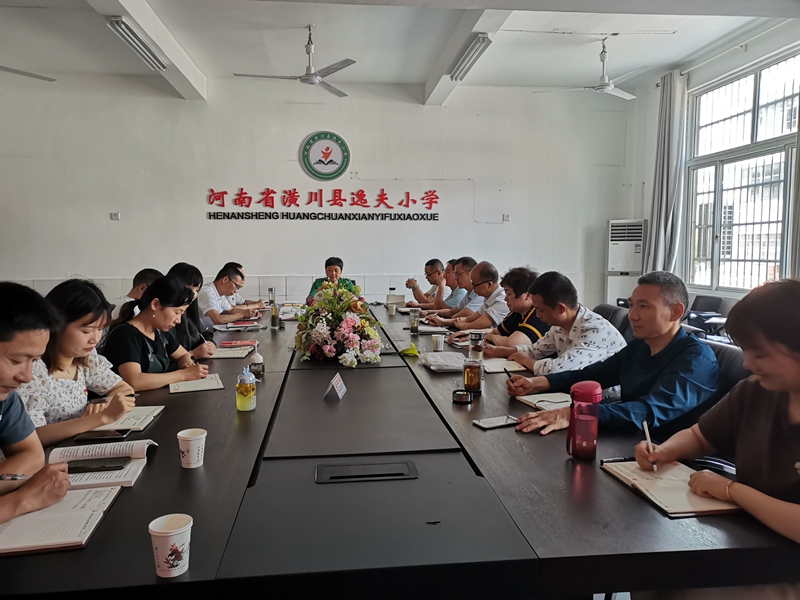 1讲党课活动 现场.jpg 1讲党课活动 现场.jpg