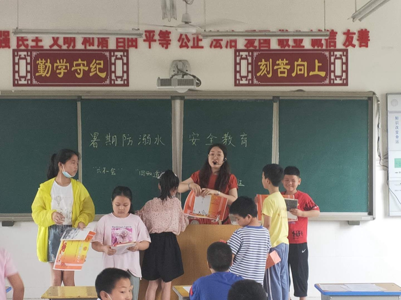 图片8.jpg 图片8.jpg