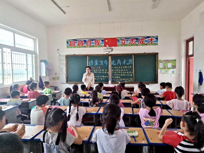 图片5.jpg 图片5.jpg