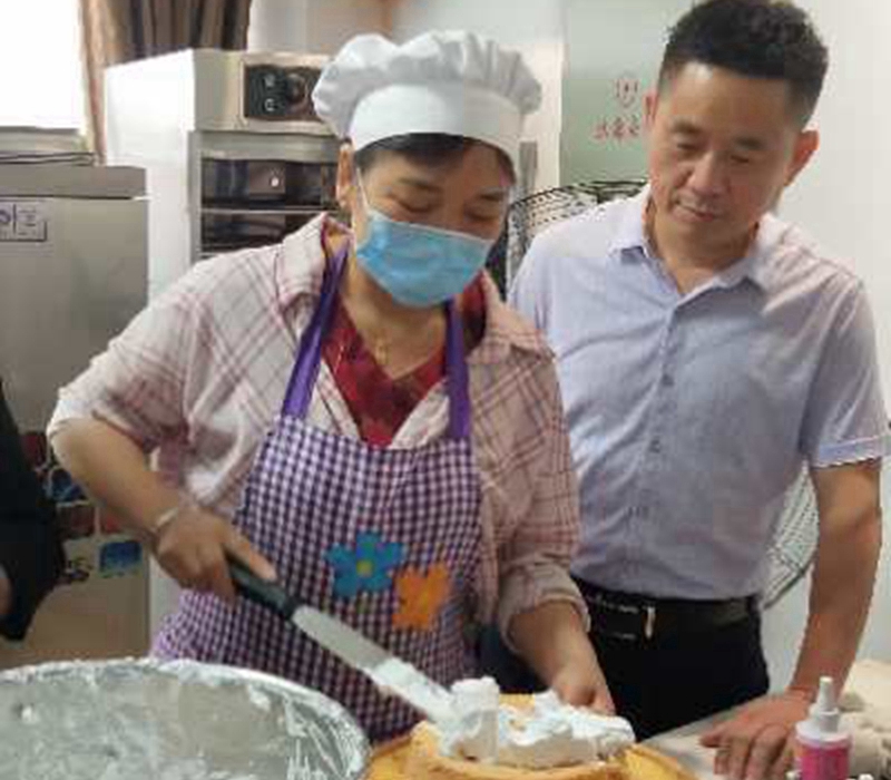 图片9.jpg 图片9.jpg