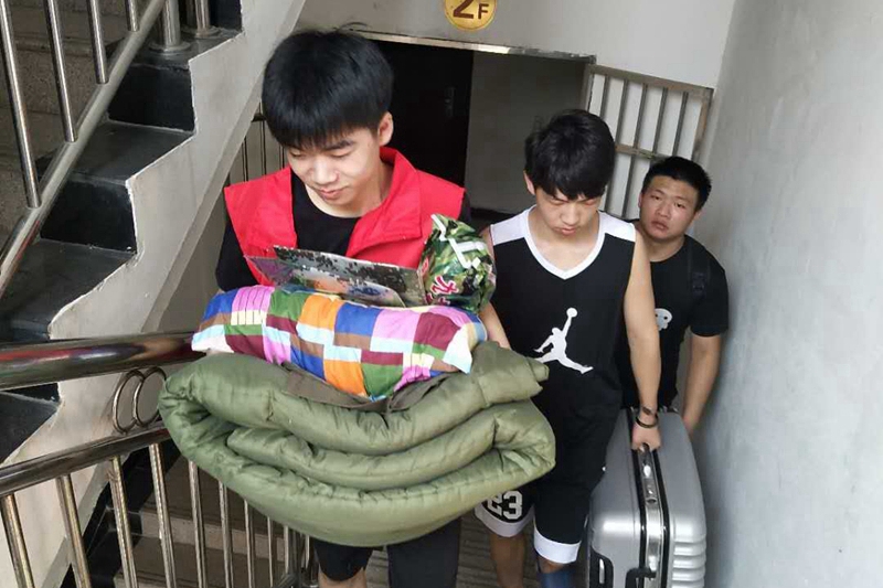 图片8.jpg 图片8.jpg