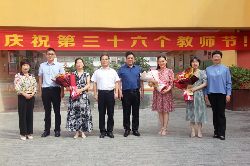 微信图片_20200909160552.jpg 微信图片_20200909160552.jpg