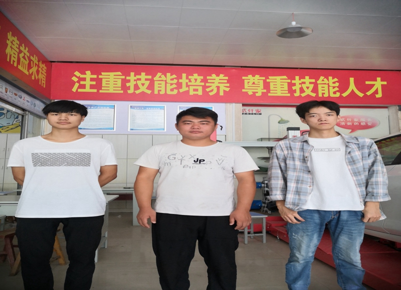 图片2.jpg 图片2.jpg