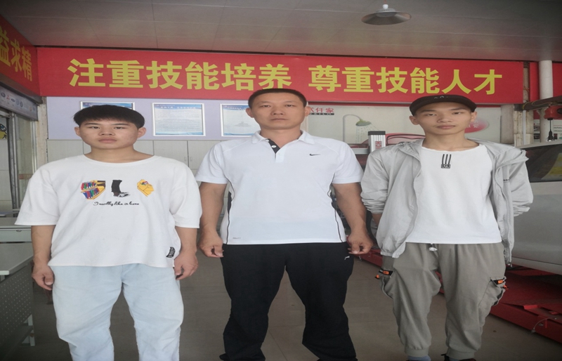 图片3.jpg 图片3.jpg