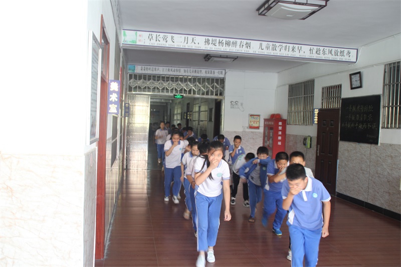 IMG_3933_看图王.jpg IMG_3933_看图王.jpg