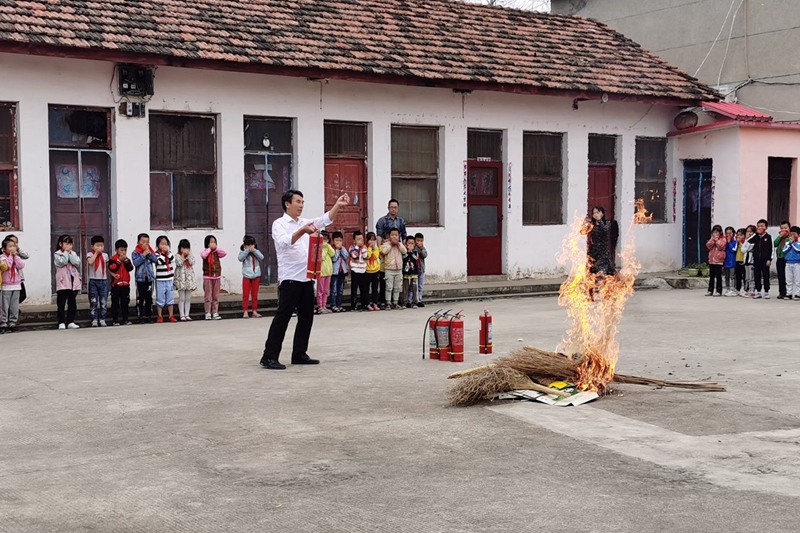 图片7.jpg 图片7.jpg