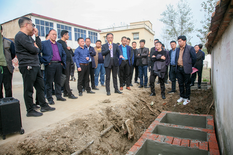 2020JTQKnsIH3G.jpg 2020JTQKnsIH3G.jpg